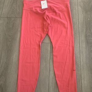 Nike one Luxe tight fit mid rise 7/8 length tights